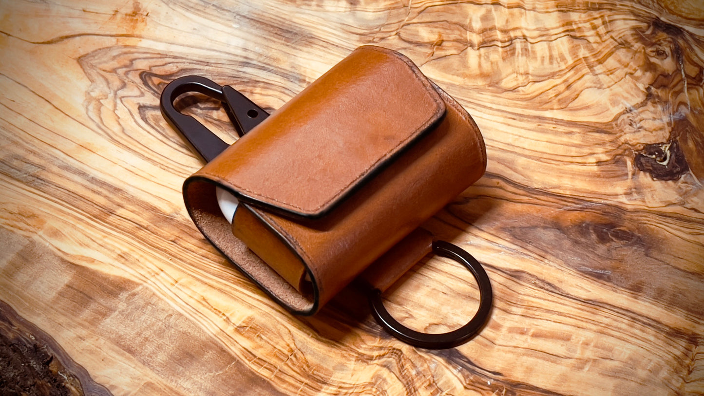 TauroLuna Leather AirPods Case – Protection with Unmatched Style