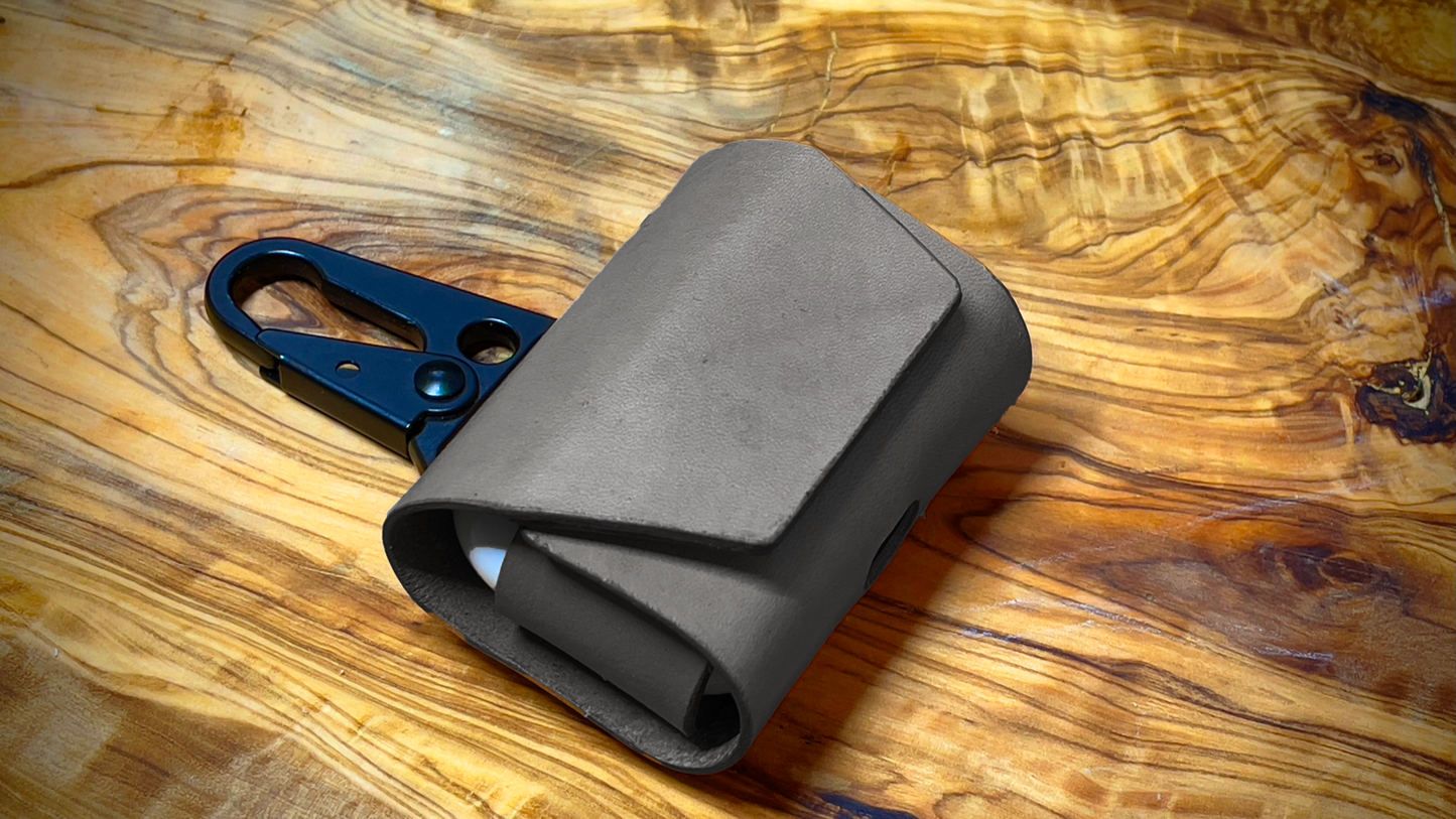TauroLuna Leather AirPods Case – Protection with Unmatched Style