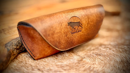 Alazán Sunglasses Case: Bold Elegance Inspired by Nature